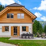 Schletski Chalet